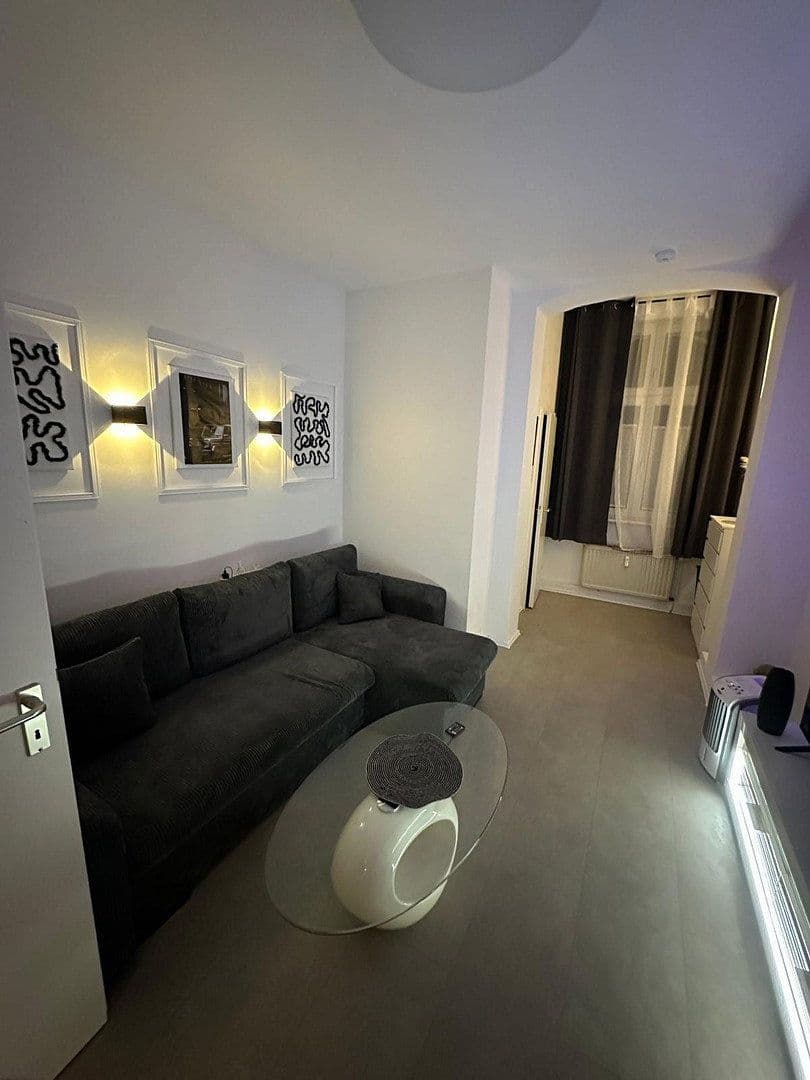 Pronájem bytu 2+1 43 m², Essen, Severní Porýní-Vestfálsko Pronájem bytu 2+1 43 m², Essen, Severní Porýní-Vestfálsko