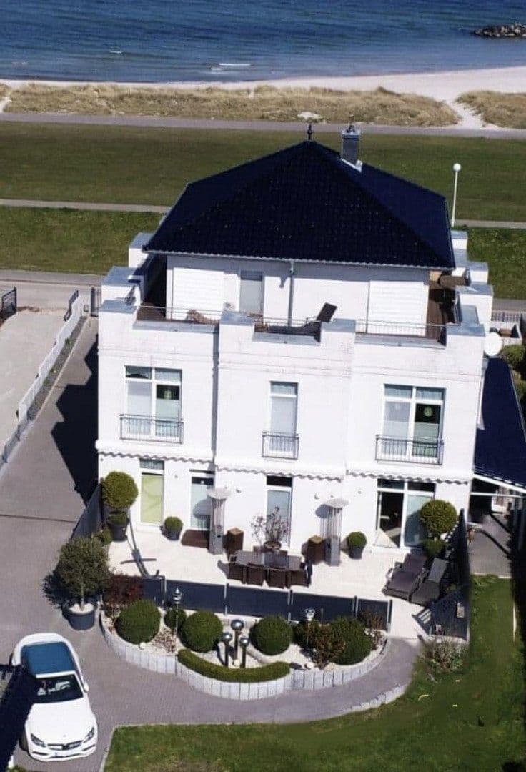 Prodej domu 400 m², pozemek 1.040 m², Schönberg (Holstein), Šlesvicko-Holštýnsko Prodej domu 400 m², pozemek 1.040 m², Schönberg (Holstein), Šlesvicko-Holštýnsko
