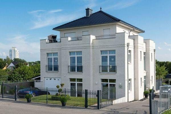 Prodej domu 400 m², pozemek 1.040 m², Schönberg (Holstein), Šlesvicko-Holštýnsko Prodej domu 400 m², pozemek 1.040 m², Schönberg (Holstein), Šlesvicko-Holštýnsko
