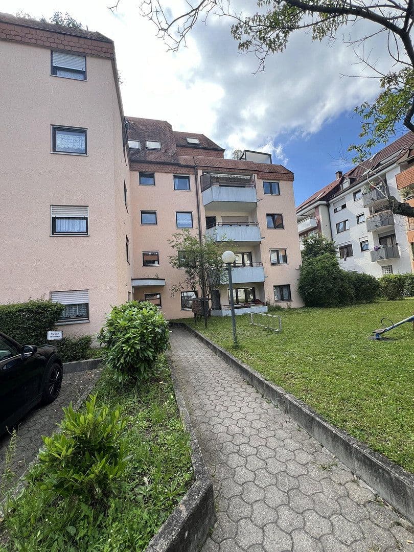 Pronájem bytu 1+kk 58 m², Luisenstraße 1, Heilbronn, Bádensko-Württembersko Pronájem bytu 1+kk 58 m², Luisenstraße 1, Heilbronn, Bádensko-Württembersko