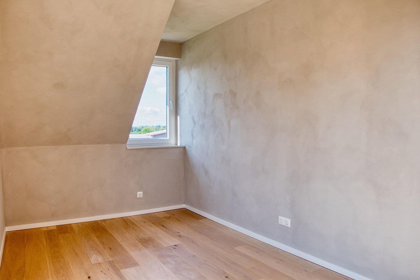 Pronájem domu 127 m², pozemek 389 m², Weidentrift, Geesthacht, Šlesvicko-Holštýnsko Pronájem domu 127 m², pozemek 389 m², Weidentrift, Geesthacht, Šlesvicko-Holštýnsko