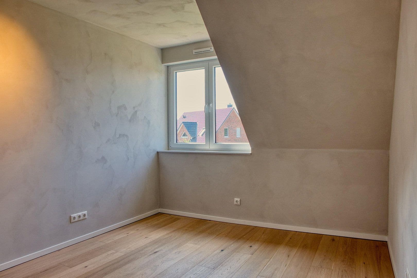 Pronájem domu 127 m², pozemek 389 m², Weidentrift, Geesthacht, Šlesvicko-Holštýnsko Pronájem domu 127 m², pozemek 389 m², Weidentrift, Geesthacht, Šlesvicko-Holštýnsko