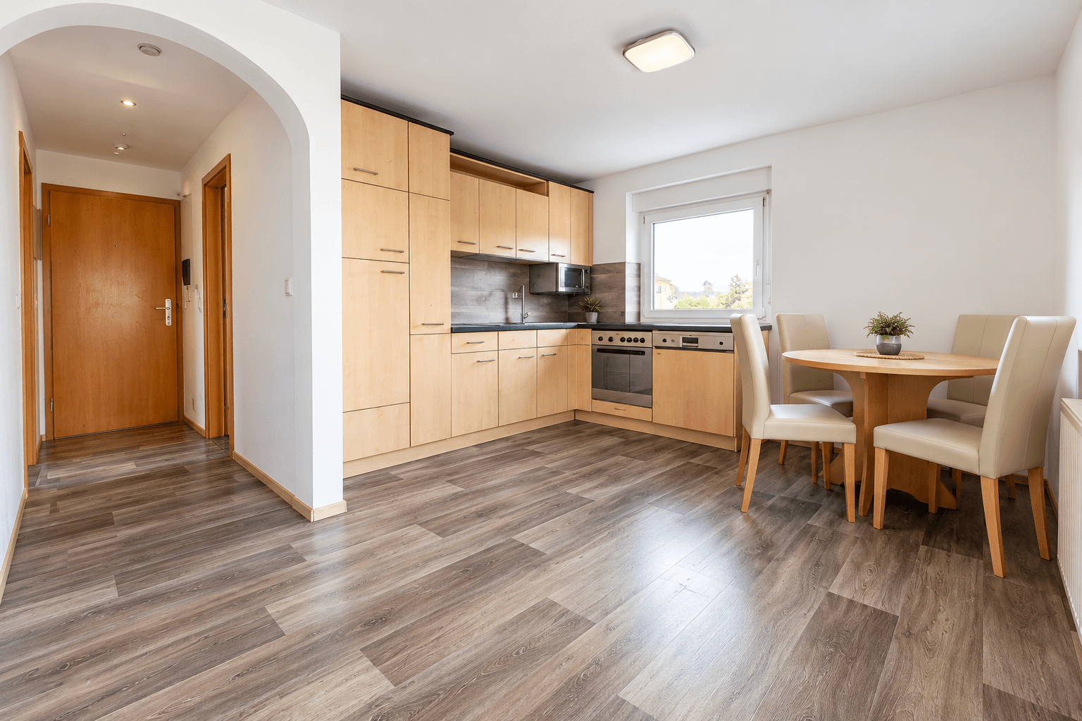 Pronájem bytu 2+1 50 m², Hauerstr 24, Amberg, Bavorsko Pronájem bytu 2+1 50 m², Hauerstr 24, Amberg, Bavorsko