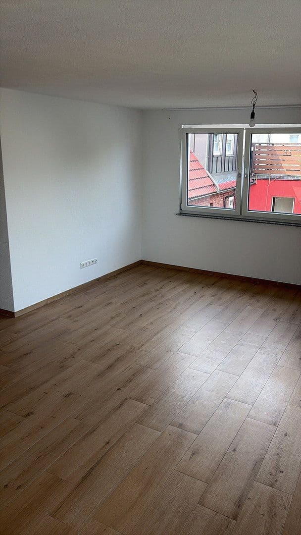 Pronájem bytu 3+kk 79 m², Schillerstraße 32, Eislingen/Fils, Bádensko-Württembersko Pronájem bytu 3+kk 79 m², Schillerstraße 32, Eislingen/Fils, Bádensko-Württembersko