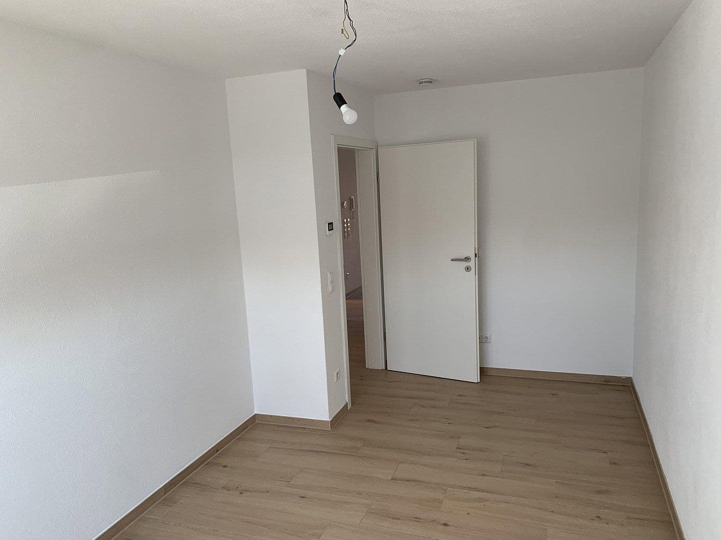 Pronájem bytu 3+kk 79 m², Schillerstraße 32, Eislingen/Fils, Bádensko-Württembersko Pronájem bytu 3+kk 79 m², Schillerstraße 32, Eislingen/Fils, Bádensko-Württembersko