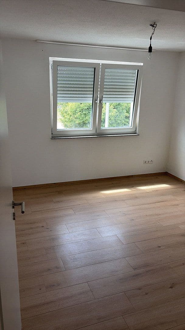 Pronájem bytu 3+kk 79 m², Schillerstraße 32, Eislingen/Fils, Bádensko-Württembersko Pronájem bytu 3+kk 79 m², Schillerstraße 32, Eislingen/Fils, Bádensko-Württembersko