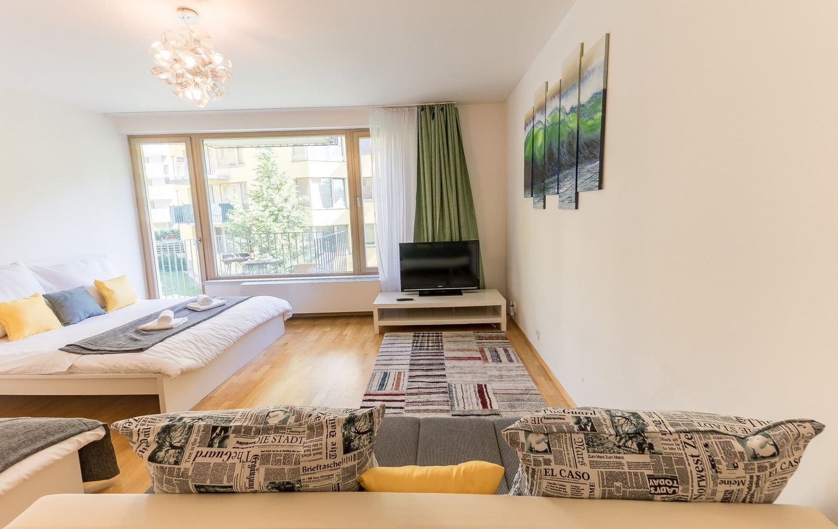 Pronájem bytu 1+kk 46 m², Jeseniova, Praha, Praha Pronájem bytu 1+kk 46 m², Jeseniova, Praha, Praha
