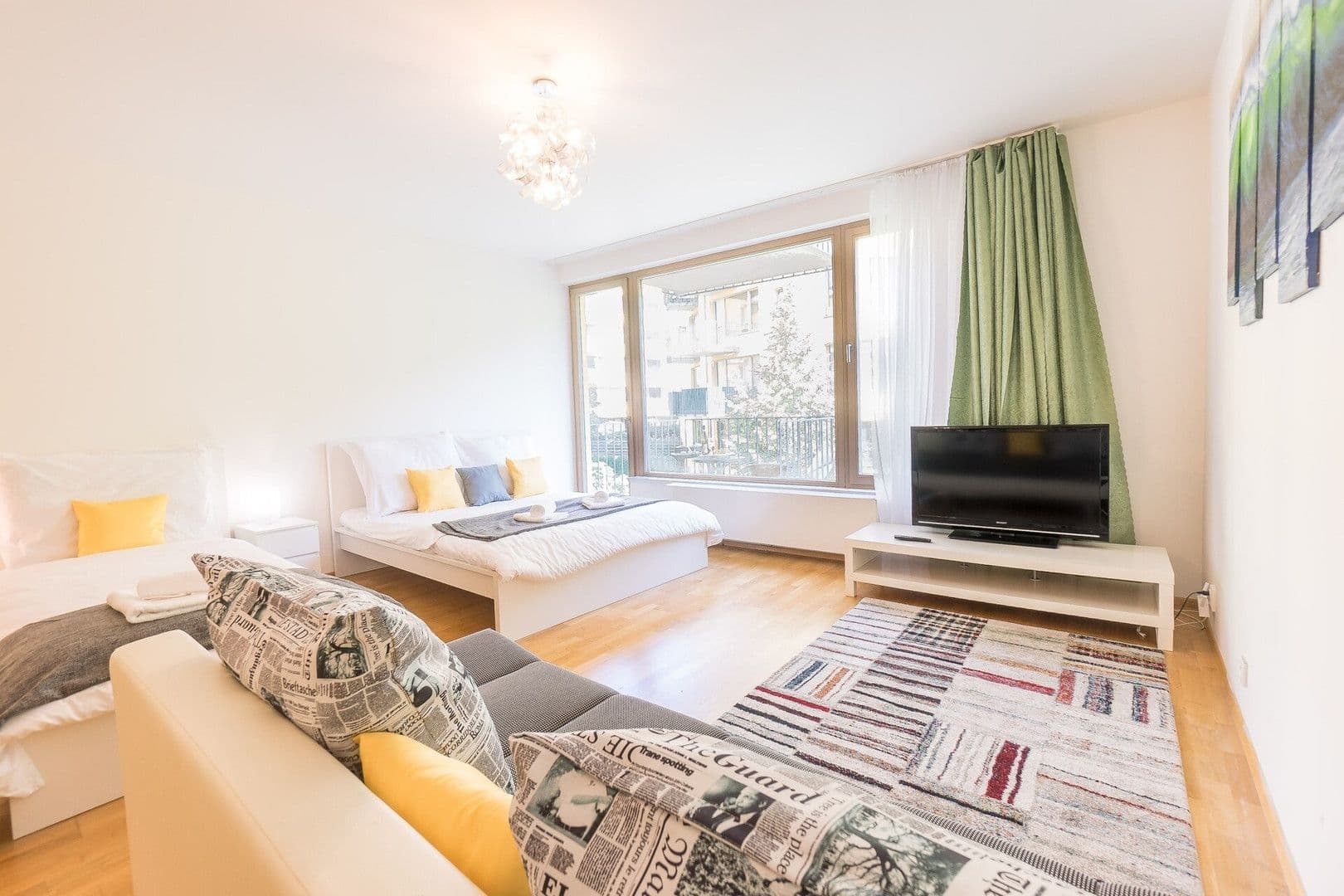 Pronájem bytu 1+kk 46 m², Jeseniova, Praha, Praha Pronájem bytu 1+kk 46 m², Jeseniova, Praha, Praha