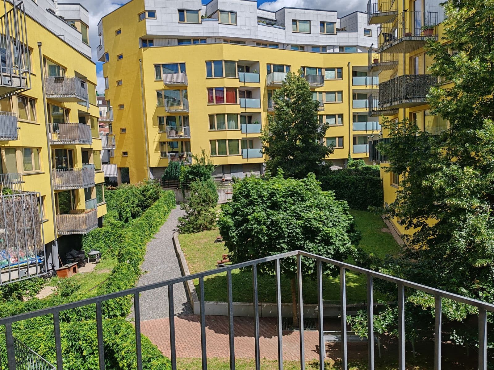 Pronájem bytu 1+kk 46 m², Jeseniova, Praha, Praha Pronájem bytu 1+kk 46 m², Jeseniova, Praha, Praha