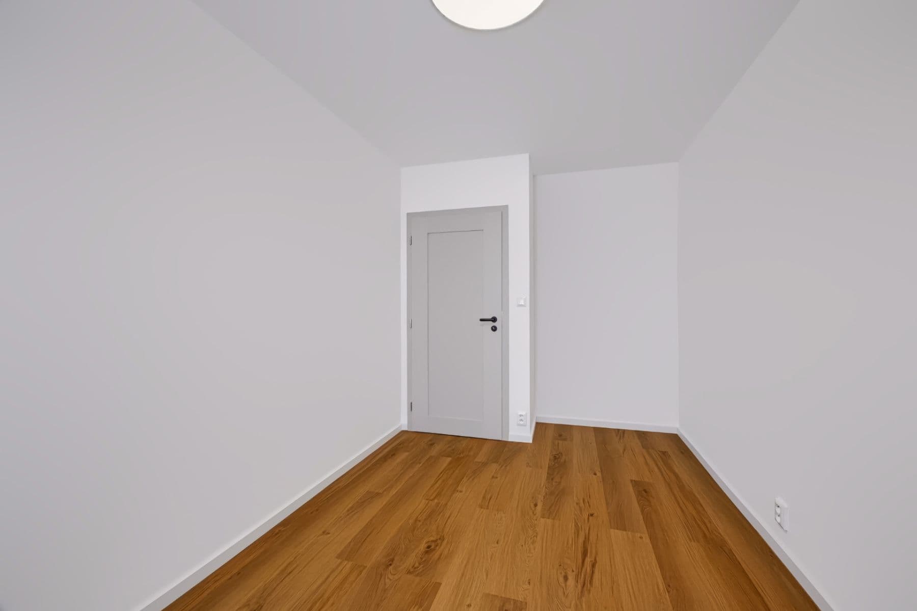 Prodej bytu 4+kk 78 m², Hlavní, Praha, Praha Prodej bytu 4+kk 78 m², Hlavní, Praha, Praha