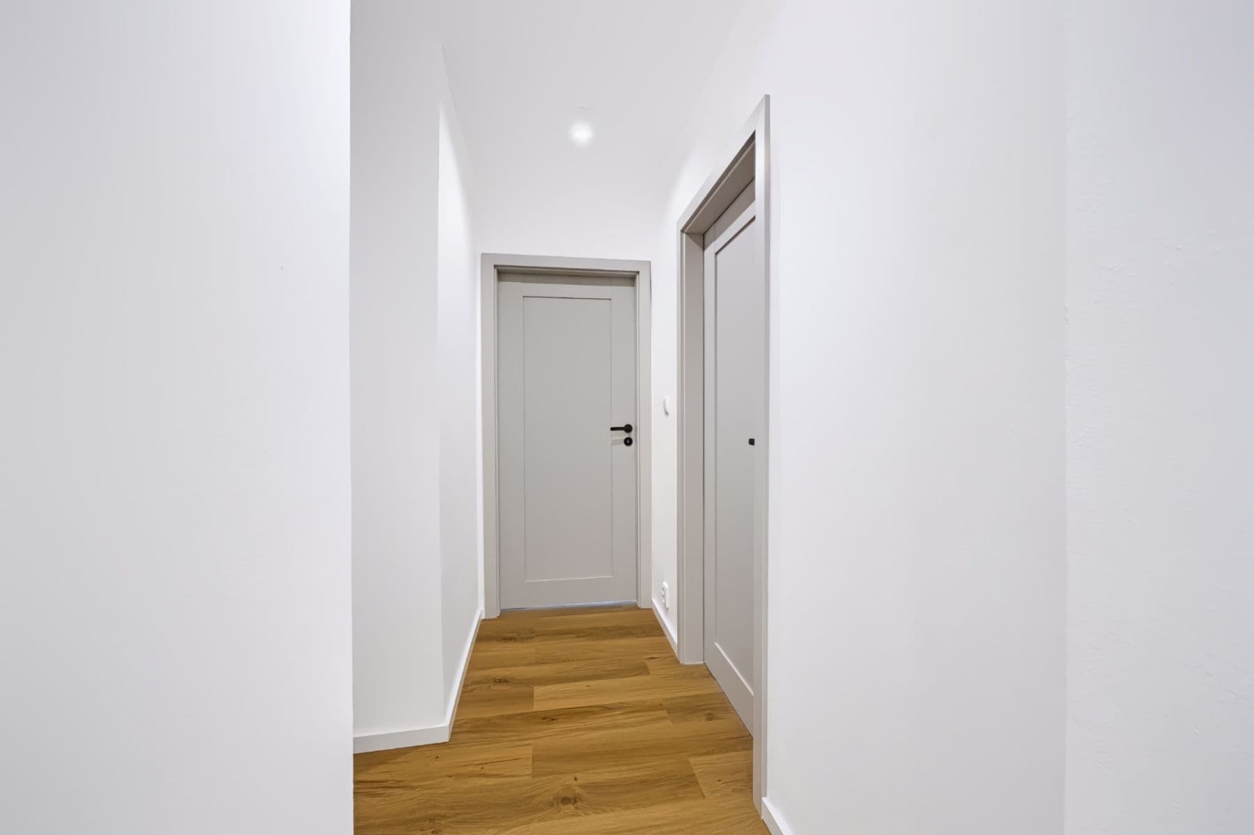 Prodej bytu 4+kk 78 m², Hlavní, Praha, Praha Prodej bytu 4+kk 78 m², Hlavní, Praha, Praha