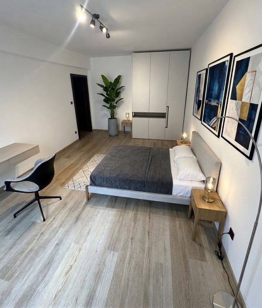 Prodej bytu 1+1 40 m², Sokolská, Praha, Praha Prodej bytu 1+1 40 m², Sokolská, Praha, Praha