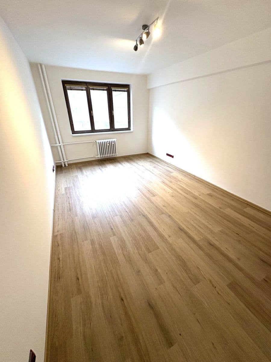 Prodej bytu 1+1 40 m², Sokolská, Praha, Praha Prodej bytu 1+1 40 m², Sokolská, Praha, Praha