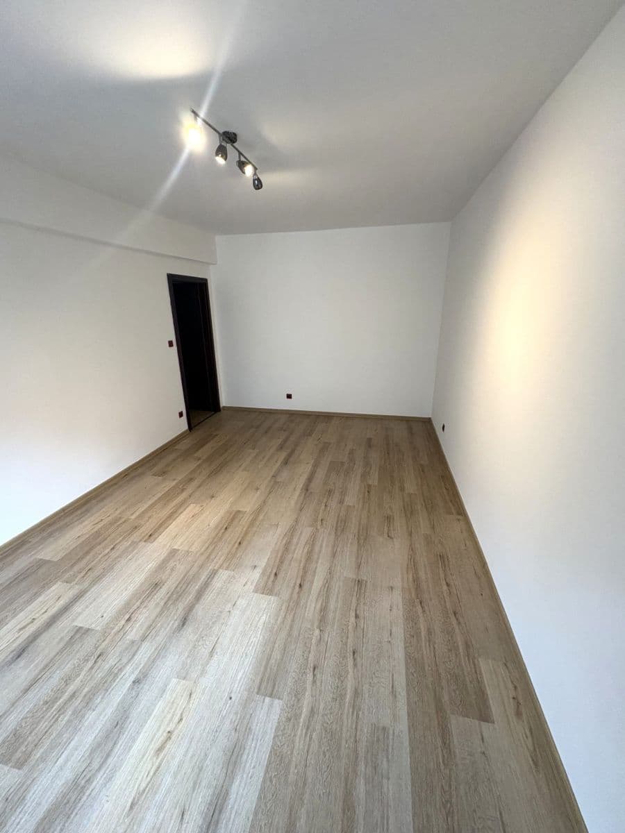 Prodej bytu 1+1 40 m², Sokolská, Praha, Praha Prodej bytu 1+1 40 m², Sokolská, Praha, Praha