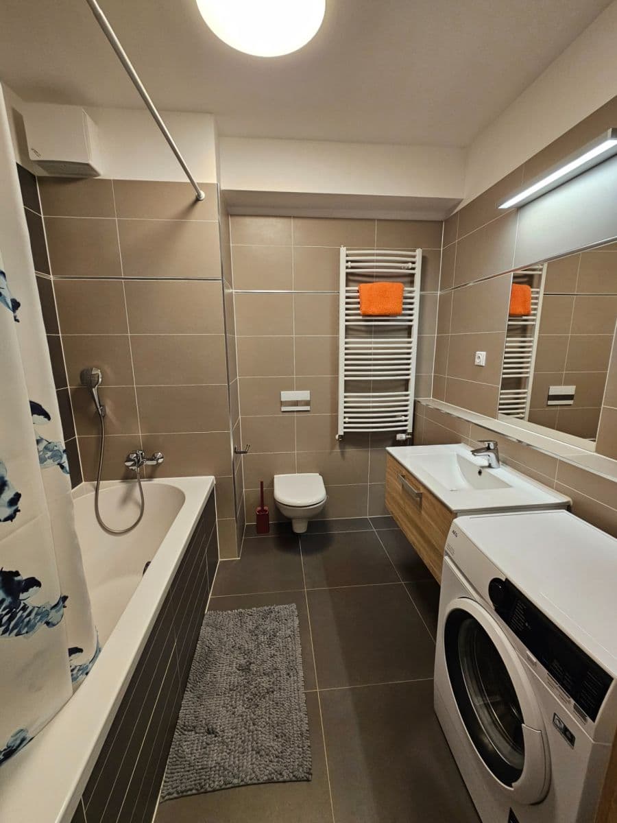 Pronájem bytu 2+kk 53 m², Kardausova, Praha, Praha Pronájem bytu 2+kk 53 m², Kardausova, Praha, Praha