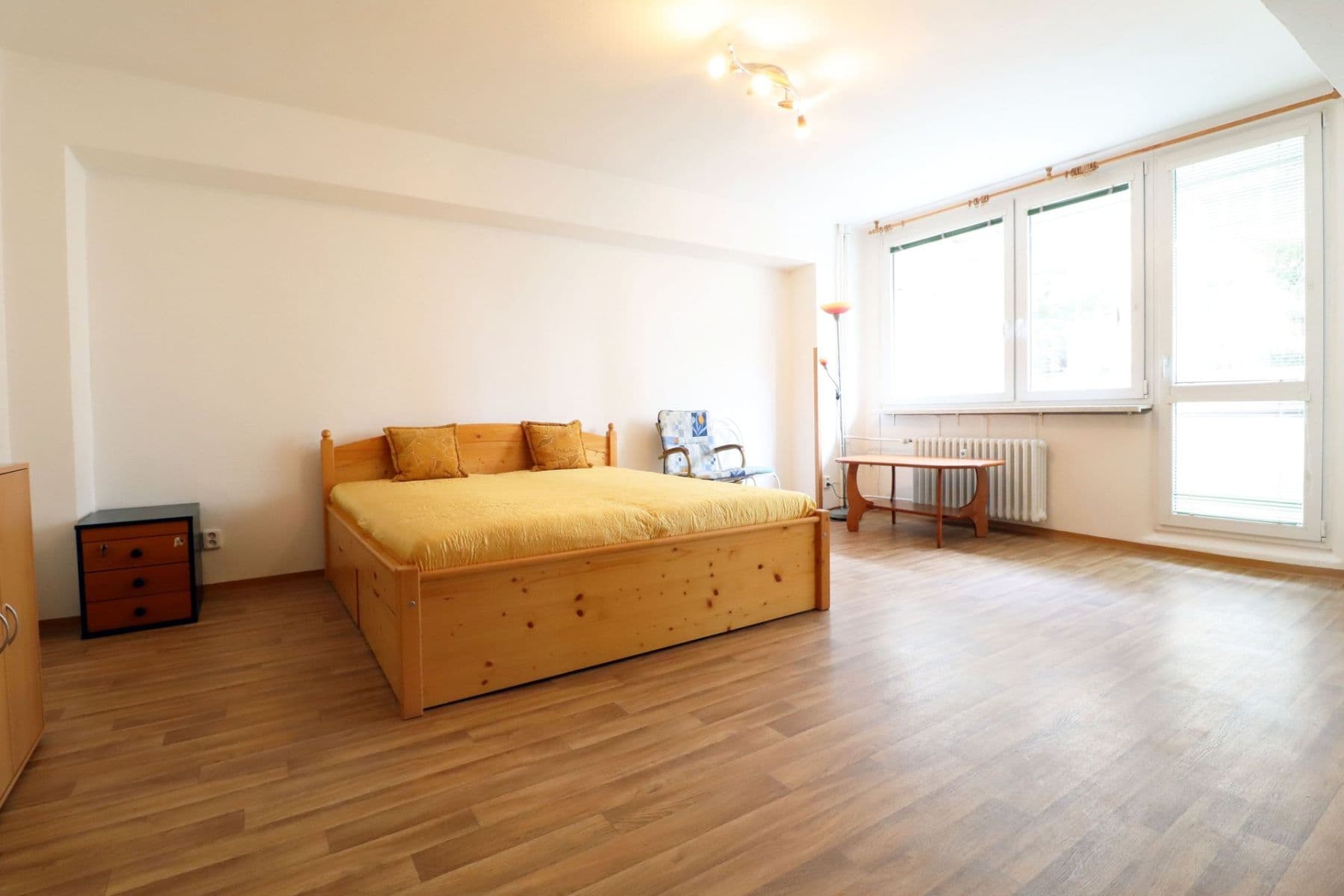Pronájem bytu 1+1 44 m², Jana Švermy, Benešov, Středočeský kraj Pronájem bytu 1+1 44 m², Jana Švermy, Benešov, Středočeský kraj