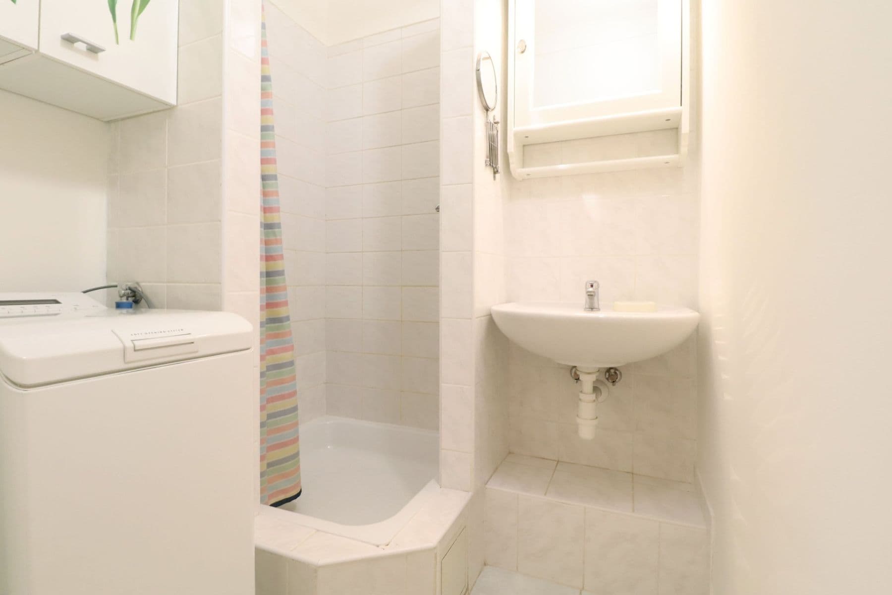 Pronájem bytu 1+1 44 m², Jana Švermy, Benešov, Středočeský kraj Pronájem bytu 1+1 44 m², Jana Švermy, Benešov, Středočeský kraj