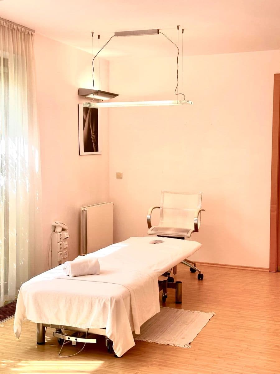Pronájem nebytového prostoru 20 m², Filmařská, Praha, Praha Pronájem nebytového prostoru 20 m², Filmařská, Praha, Praha