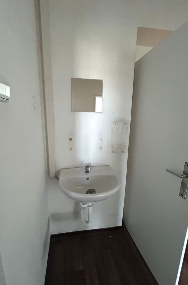 Pronájem nebytového prostoru 21 m², Sokolská, Praha, Praha Pronájem nebytového prostoru 21 m², Sokolská, Praha, Praha