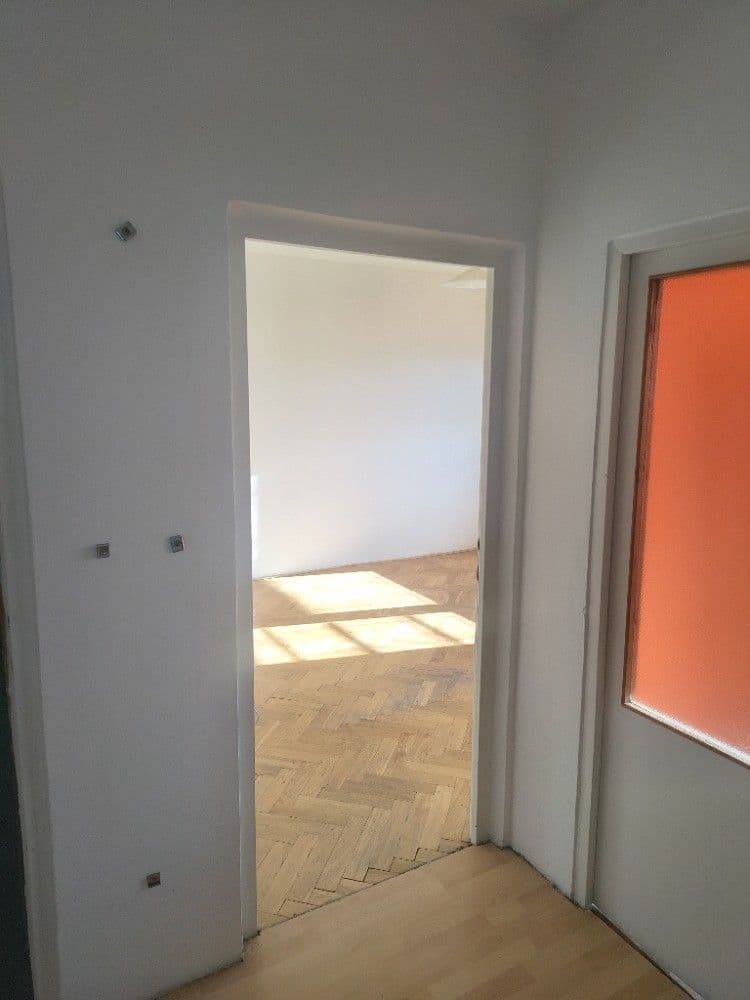 Prodej bytu 3+1 65 m², Karla Čapka, Františkovy Lázně, Karlovarský kraj Prodej bytu 3+1 65 m², Karla Čapka, Františkovy Lázně, Karlovarský kraj