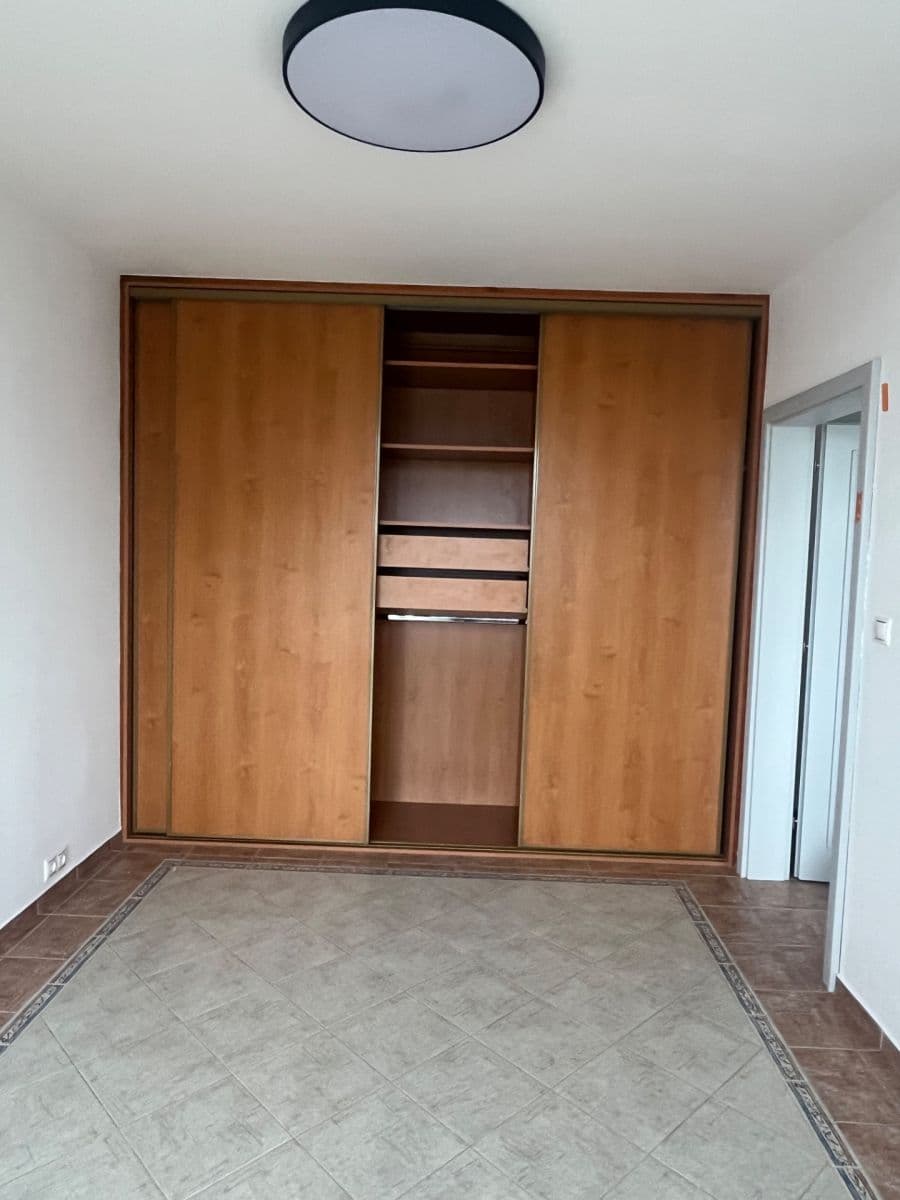 Pronájem bytu 4+1 85 m², Krškova, Praha, Praha Pronájem bytu 4+1 85 m², Krškova, Praha, Praha