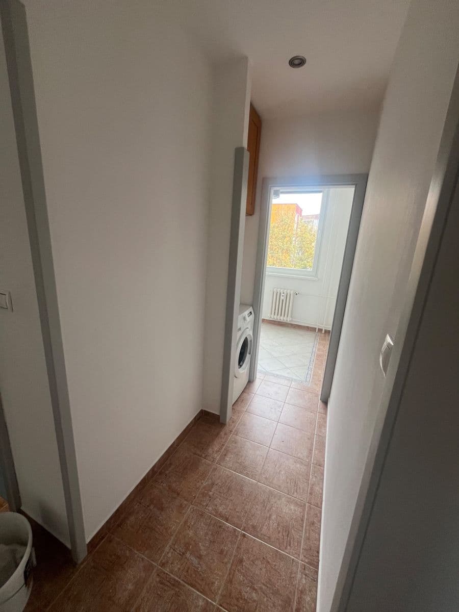 Pronájem bytu 4+1 85 m², Krškova, Praha, Praha Pronájem bytu 4+1 85 m², Krškova, Praha, Praha