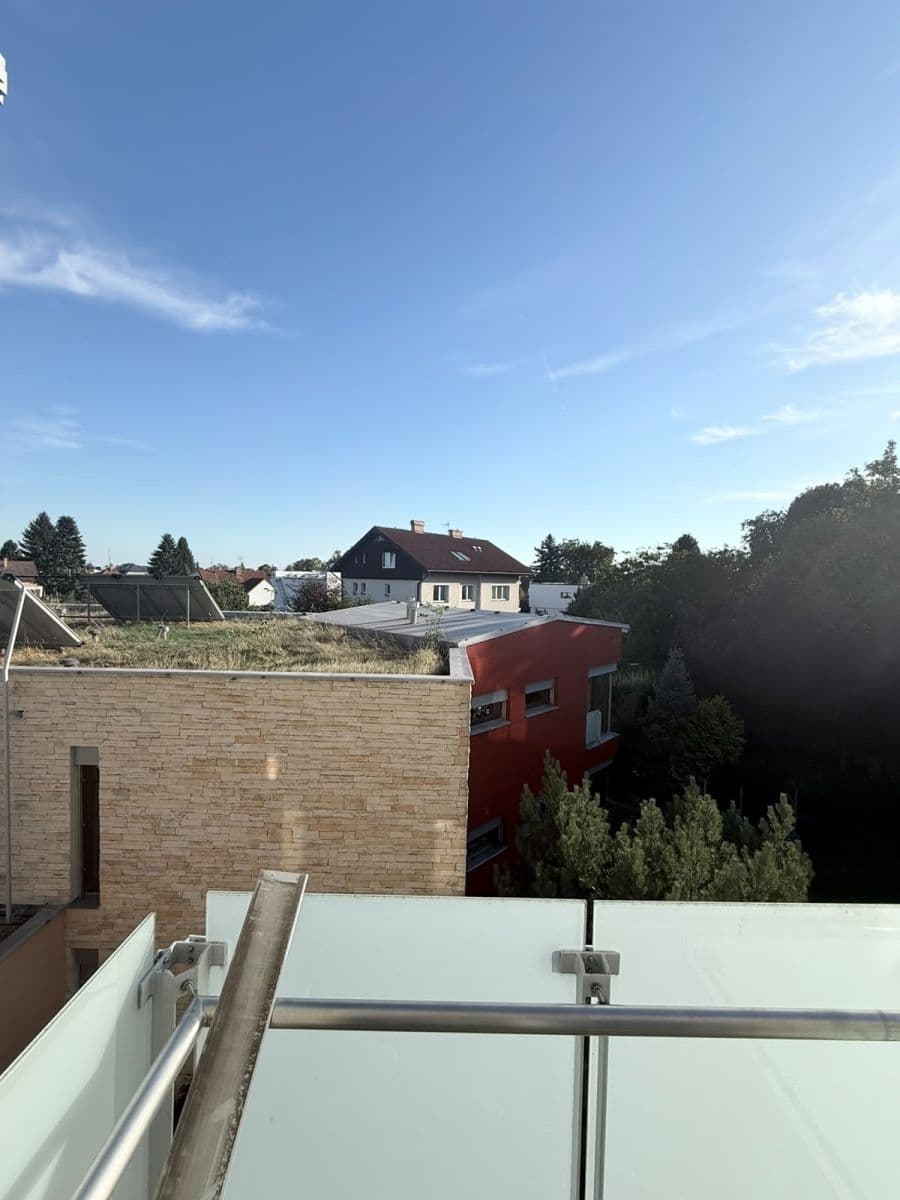 Prodej bytu 2+kk 64 m², Suchdolské náměstí, Praha, Praha Prodej bytu 2+kk 64 m², Suchdolské náměstí, Praha, Praha