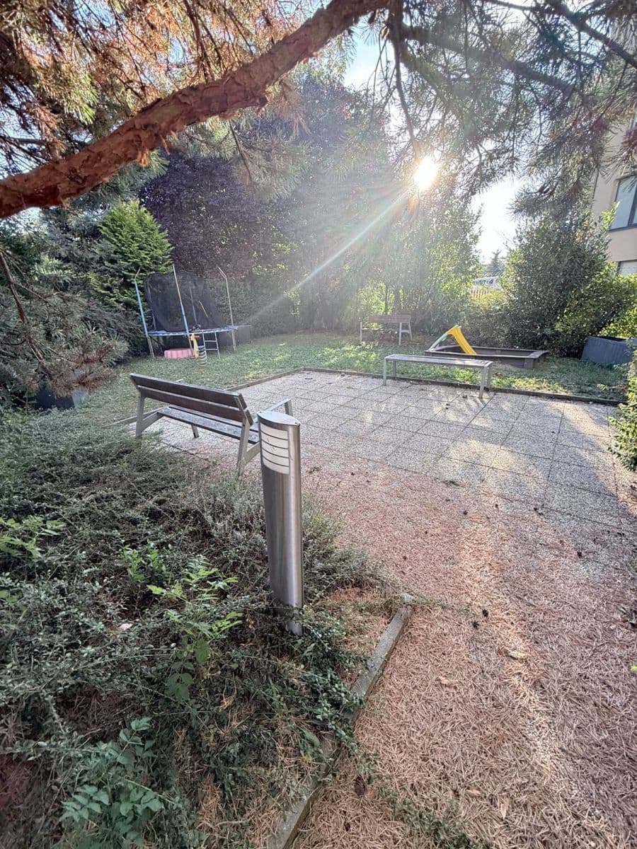 Prodej bytu 2+kk 64 m², Suchdolské náměstí, Praha, Praha Prodej bytu 2+kk 64 m², Suchdolské náměstí, Praha, Praha