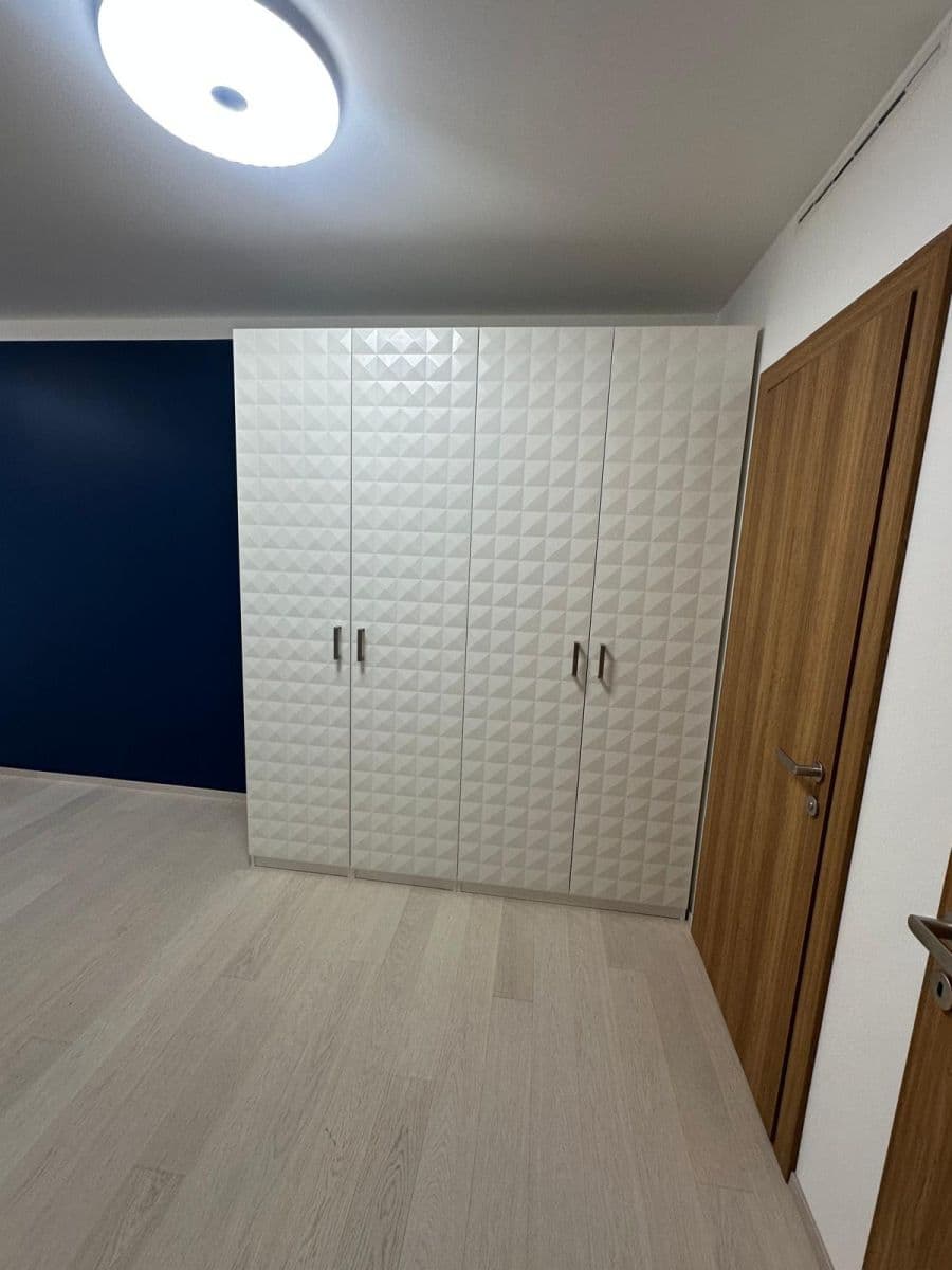 Prodej bytu 2+kk 61 m², Hodonínská, Praha, Praha Prodej bytu 2+kk 61 m², Hodonínská, Praha, Praha