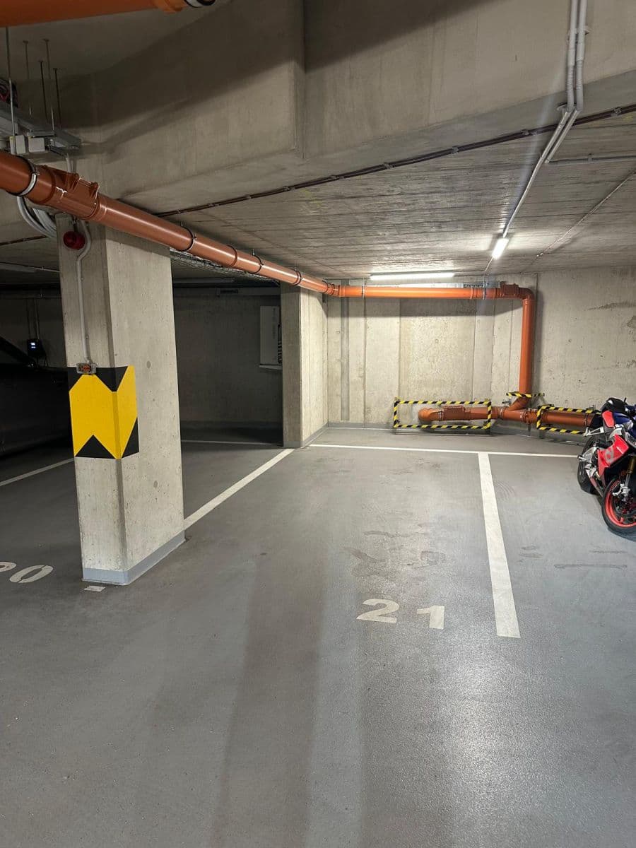 Prodej bytu 2+kk 61 m², Hodonínská, Praha, Praha Prodej bytu 2+kk 61 m², Hodonínská, Praha, Praha