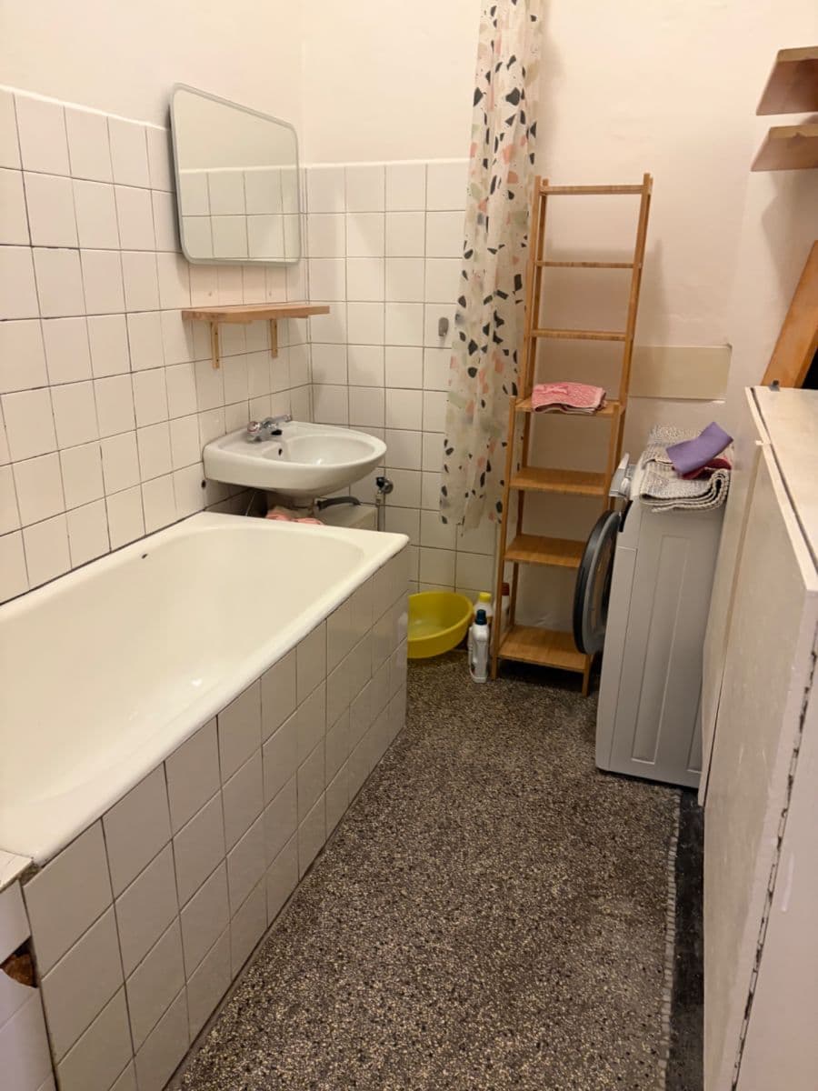 Pronájem bytu 3+1 94 m², Bulharská, Praha, Praha Pronájem bytu 3+1 94 m², Bulharská, Praha, Praha