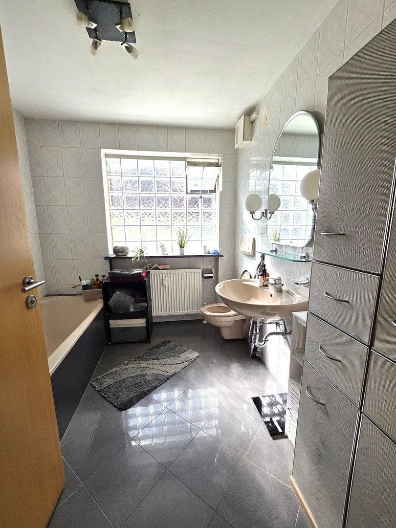 Prodej bytu 6+1 135 m², Neumarkt in der Oberpfalz, Bavorsko Prodej bytu 6+1 135 m², Neumarkt in der Oberpfalz, Bavorsko