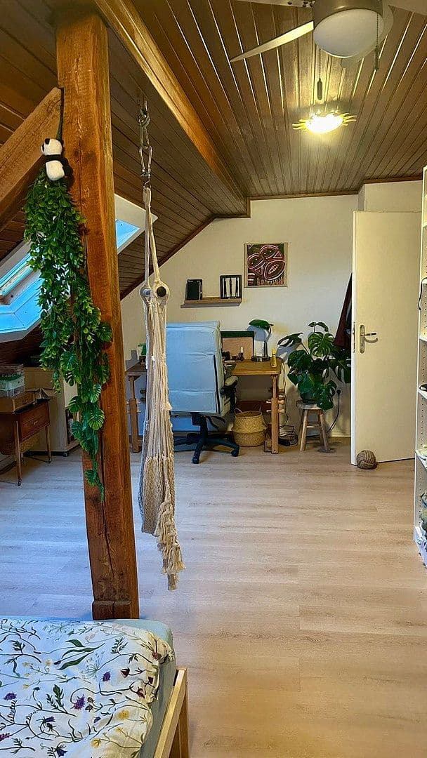 Pronájem bytu 1+kk 41 m², Gladbeck, Severní Porýní-Vestfálsko Pronájem bytu 1+kk 41 m², Gladbeck, Severní Porýní-Vestfálsko