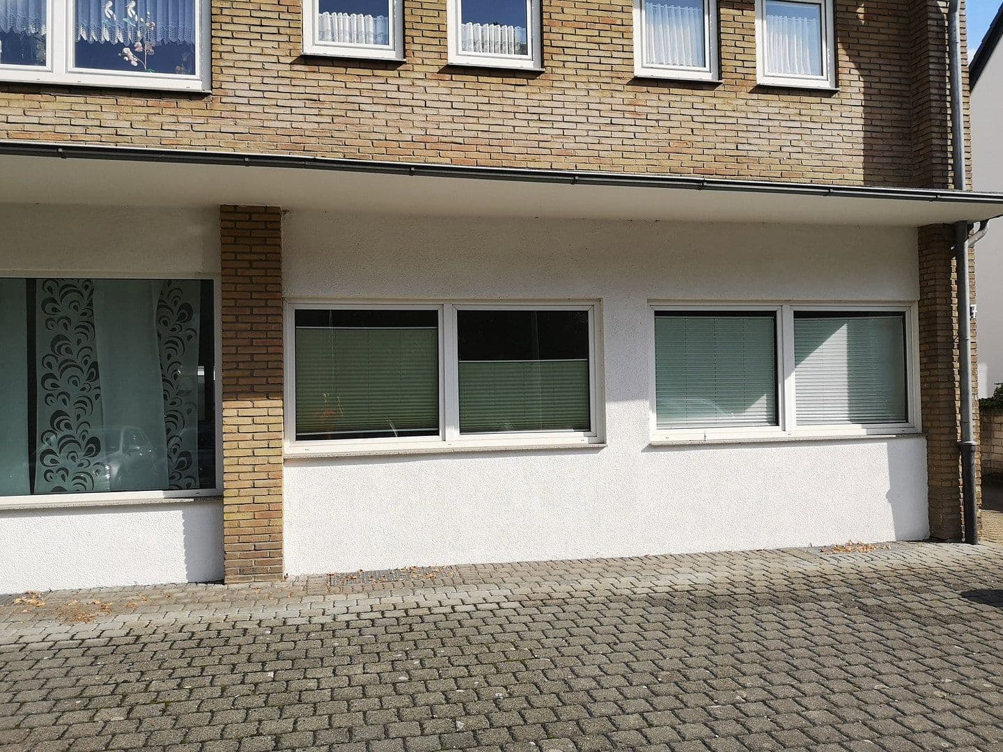 Pronájem bytu 166 m², Angermunder Straße 27, Duisburg-Großenbaum, Severní Porýní-Vestfálsko Pronájem bytu 166 m², Angermunder Straße 27, Duisburg-Großenbaum, Severní Porýní-Vestfálsko