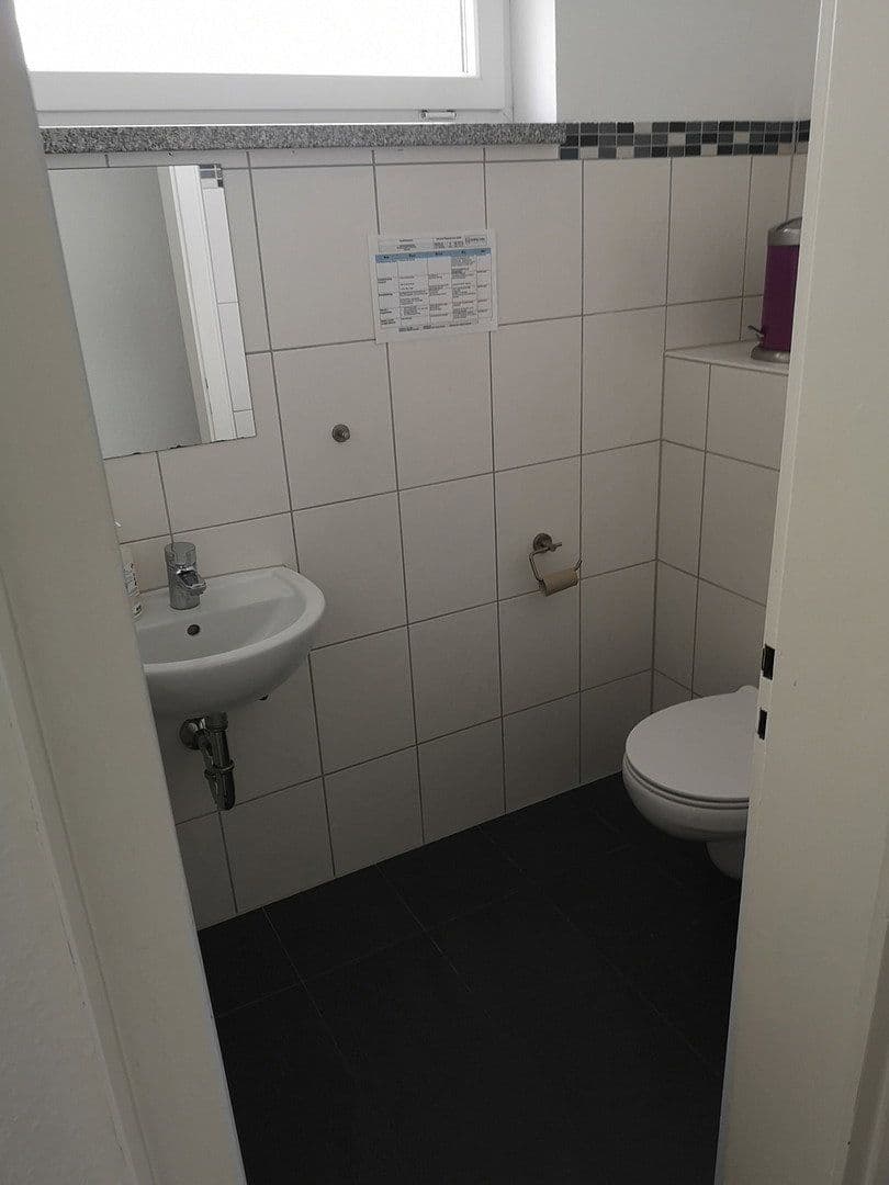 Pronájem bytu 166 m², Angermunder Straße 27, Duisburg-Großenbaum, Severní Porýní-Vestfálsko Pronájem bytu 166 m², Angermunder Straße 27, Duisburg-Großenbaum, Severní Porýní-Vestfálsko