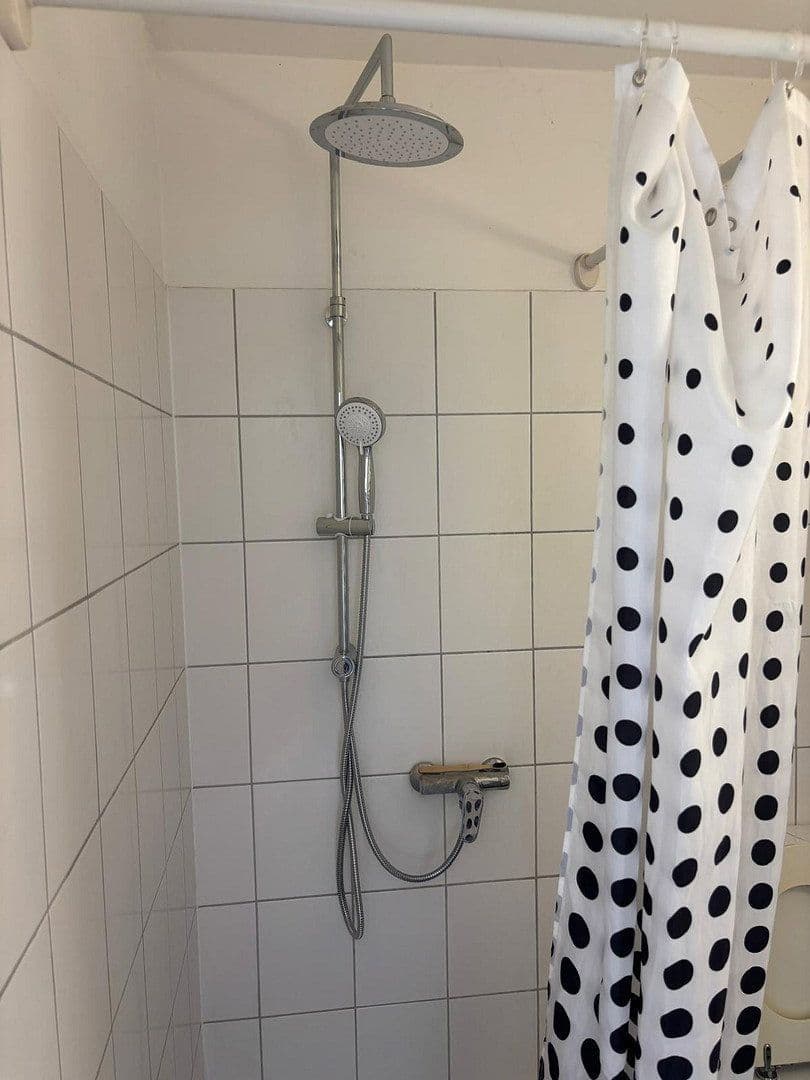Pronájem bytu 1+1 20 m², Mannheim, Bádensko-Württembersko Pronájem bytu 1+1 20 m², Mannheim, Bádensko-Württembersko
