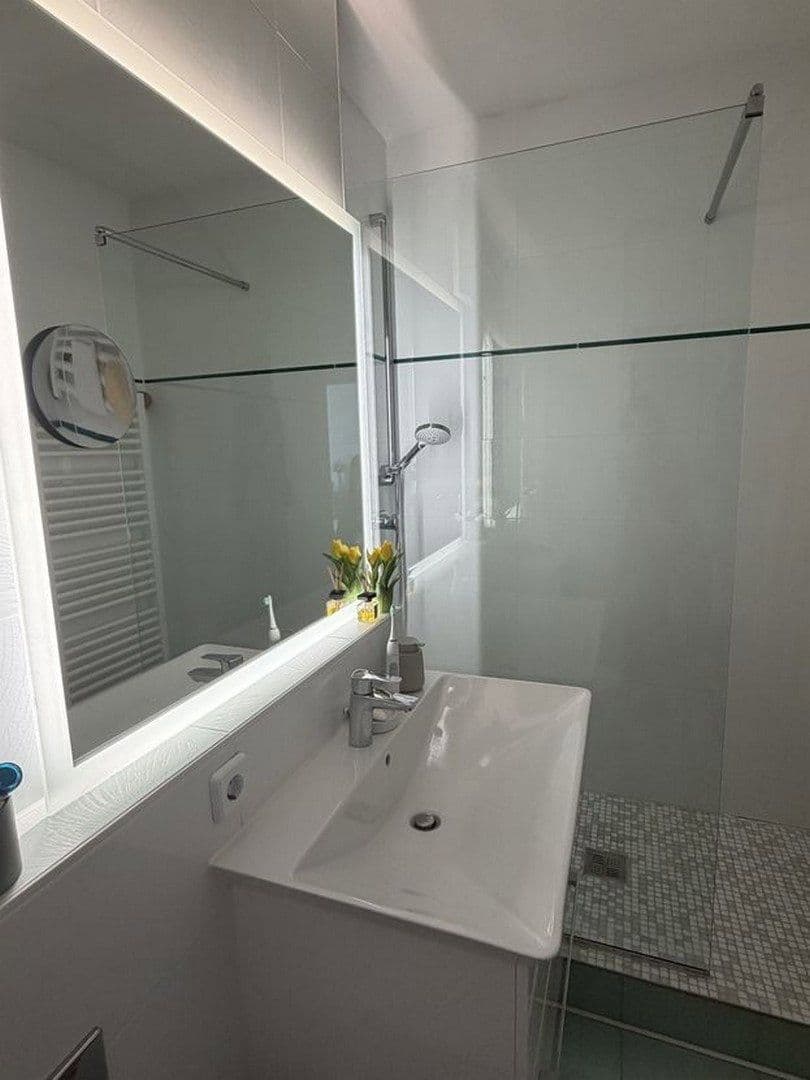 Pronájem bytu 1+1 20 m², München, Bavorsko Pronájem bytu 1+1 20 m², München, Bavorsko