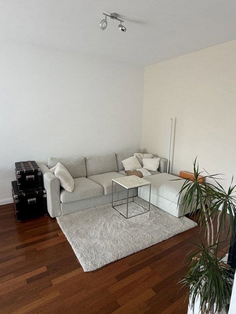 Pronájem bytu 1+1 20 m², München, Bavorsko Pronájem bytu 1+1 20 m², München, Bavorsko