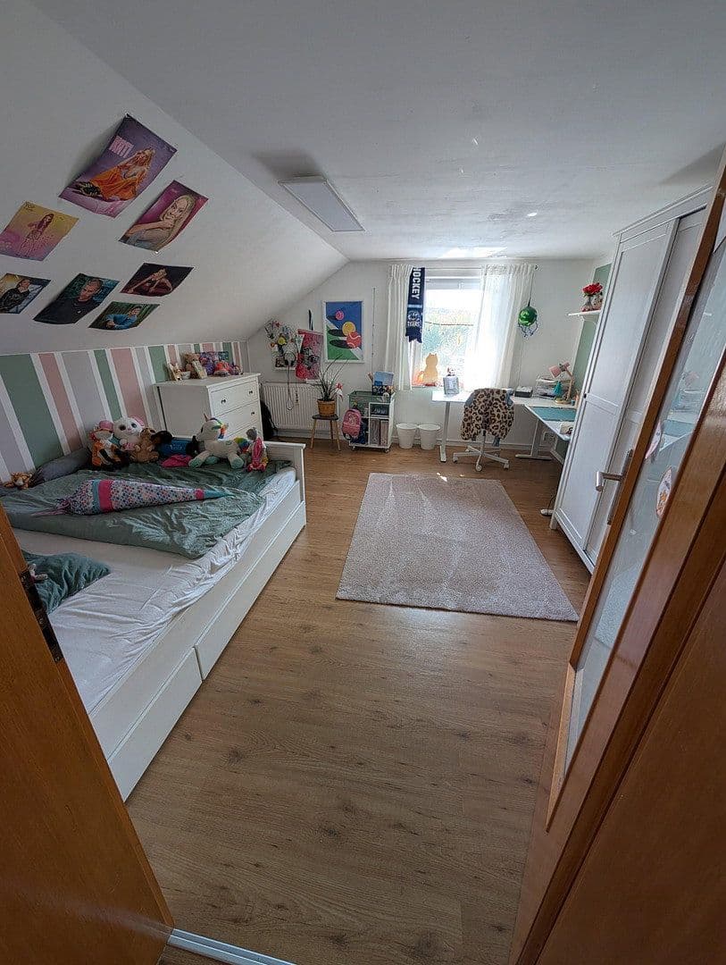 Prodej domu 220 m², pozemek 986 m², Niederwinkling, Bavorsko Prodej domu 220 m², pozemek 986 m², Niederwinkling, Bavorsko