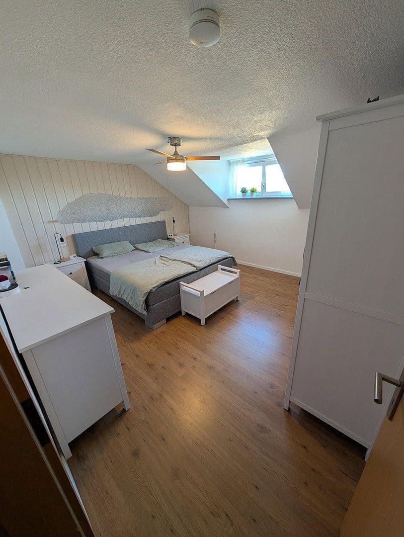 Prodej domu 220 m², pozemek 986 m², Niederwinkling, Bavorsko Prodej domu 220 m², pozemek 986 m², Niederwinkling, Bavorsko