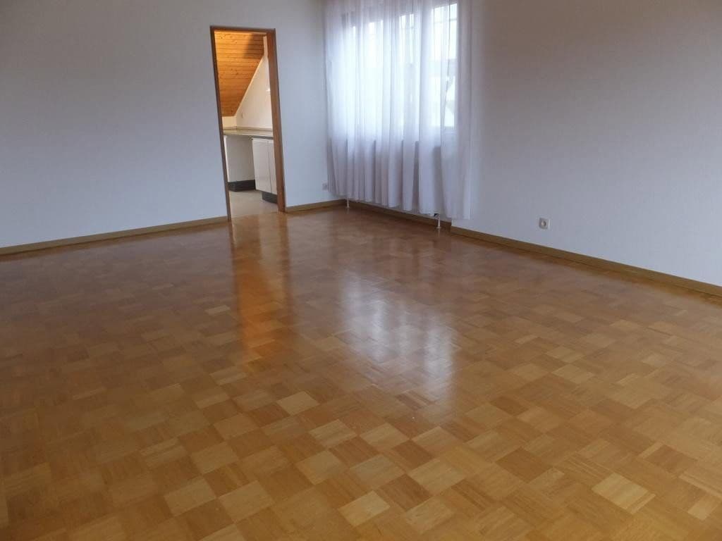 Pronájem bytu 3+1 68 m², Teutonenstr. 7, Leinfelden-Echterdingen, Bádensko-Württembersko Pronájem bytu 3+1 68 m², Teutonenstr. 7, Leinfelden-Echterdingen, Bádensko-Württembersko