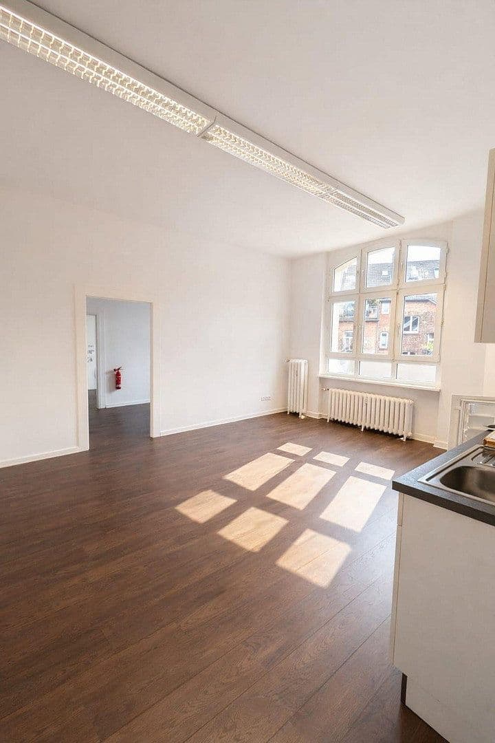 Pronájem kanceláře 105 m², Kirchfeldstraße 149, Düss, Severní Porýní-Vestfálsko Pronájem kanceláře 105 m², Kirchfeldstraße 149, Düss, Severní Porýní-Vestfálsko