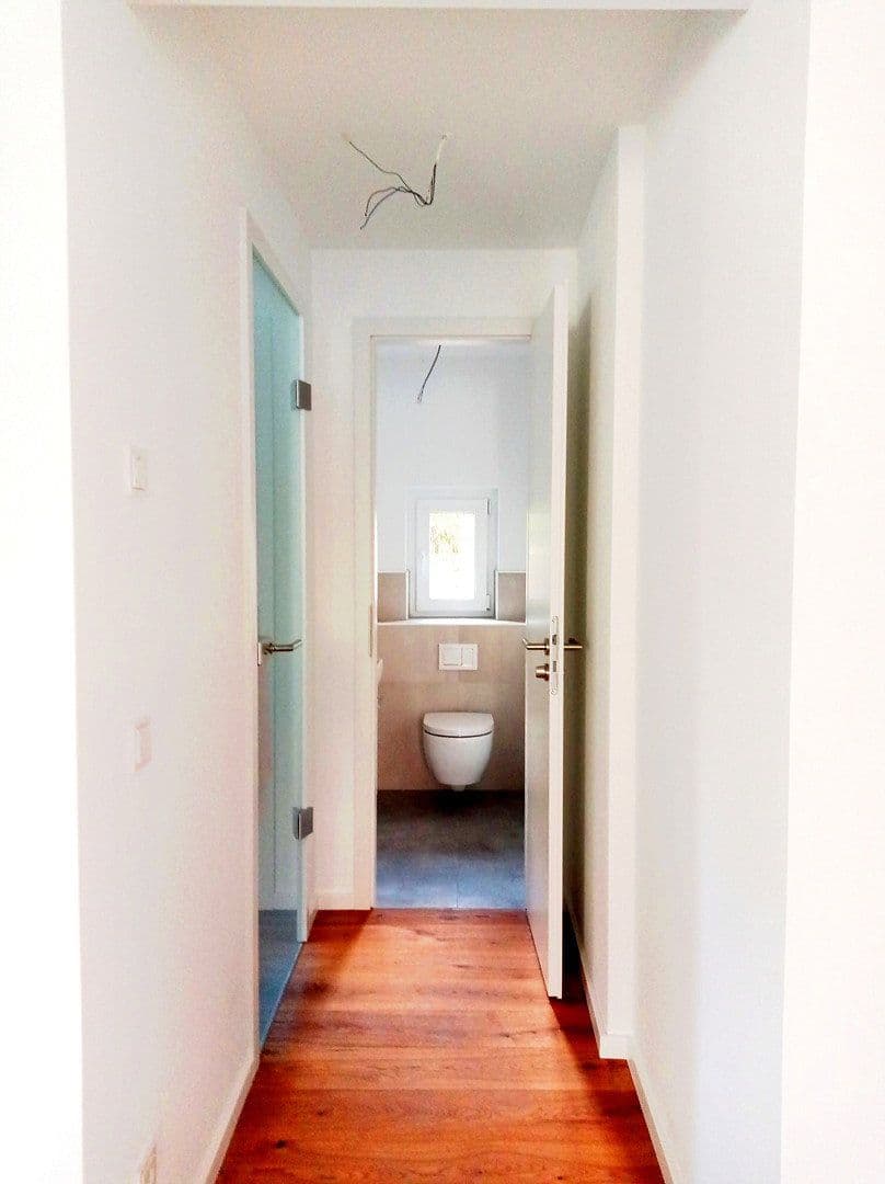 Prodej bytu 4+1 101 m², Meerbusch, Severní Porýní-Vestfálsko Prodej bytu 4+1 101 m², Meerbusch, Severní Porýní-Vestfálsko
