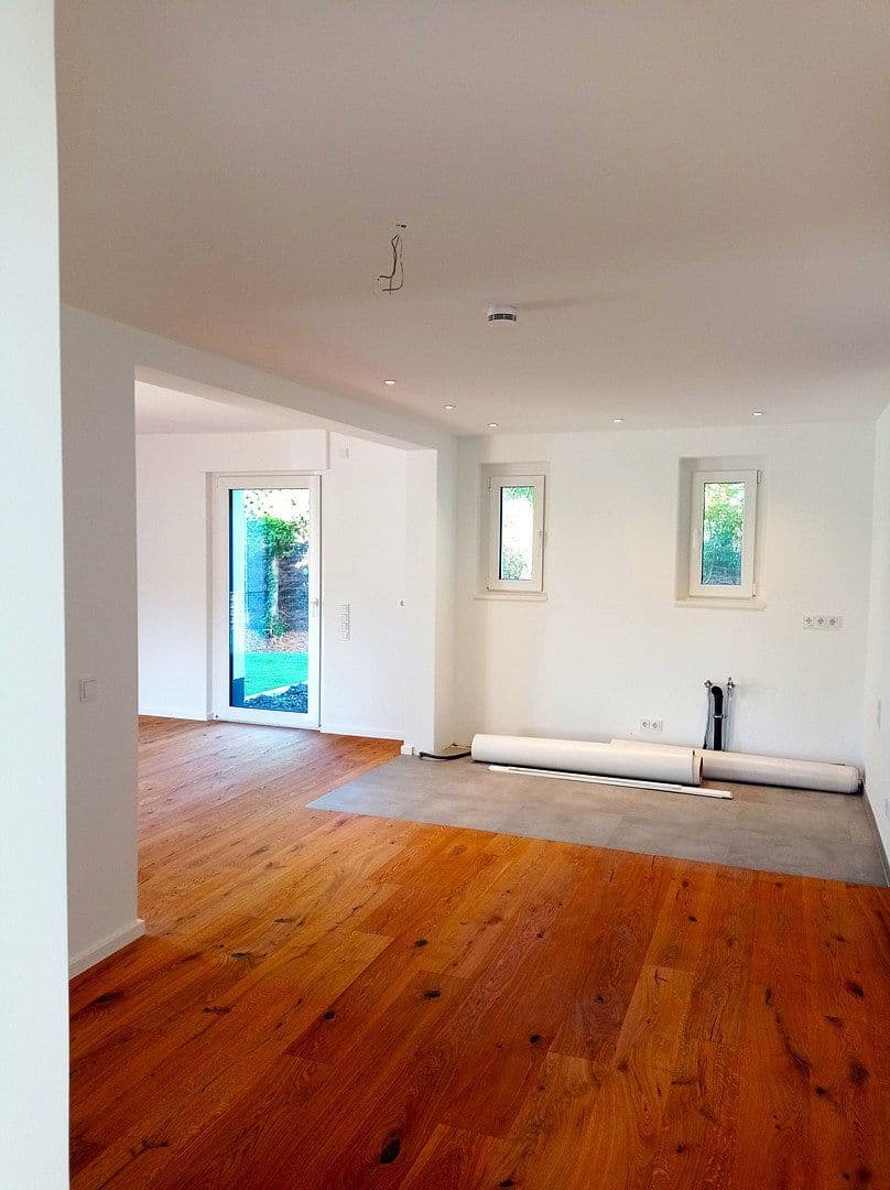 Prodej bytu 4+1 101 m², Meerbusch, Severní Porýní-Vestfálsko Prodej bytu 4+1 101 m², Meerbusch, Severní Porýní-Vestfálsko