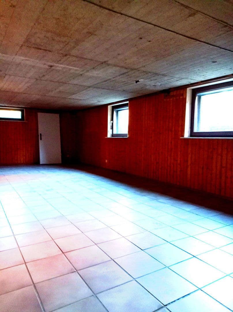 Prodej bytu 4+1 101 m², Meerbusch, Severní Porýní-Vestfálsko Prodej bytu 4+1 101 m², Meerbusch, Severní Porýní-Vestfálsko