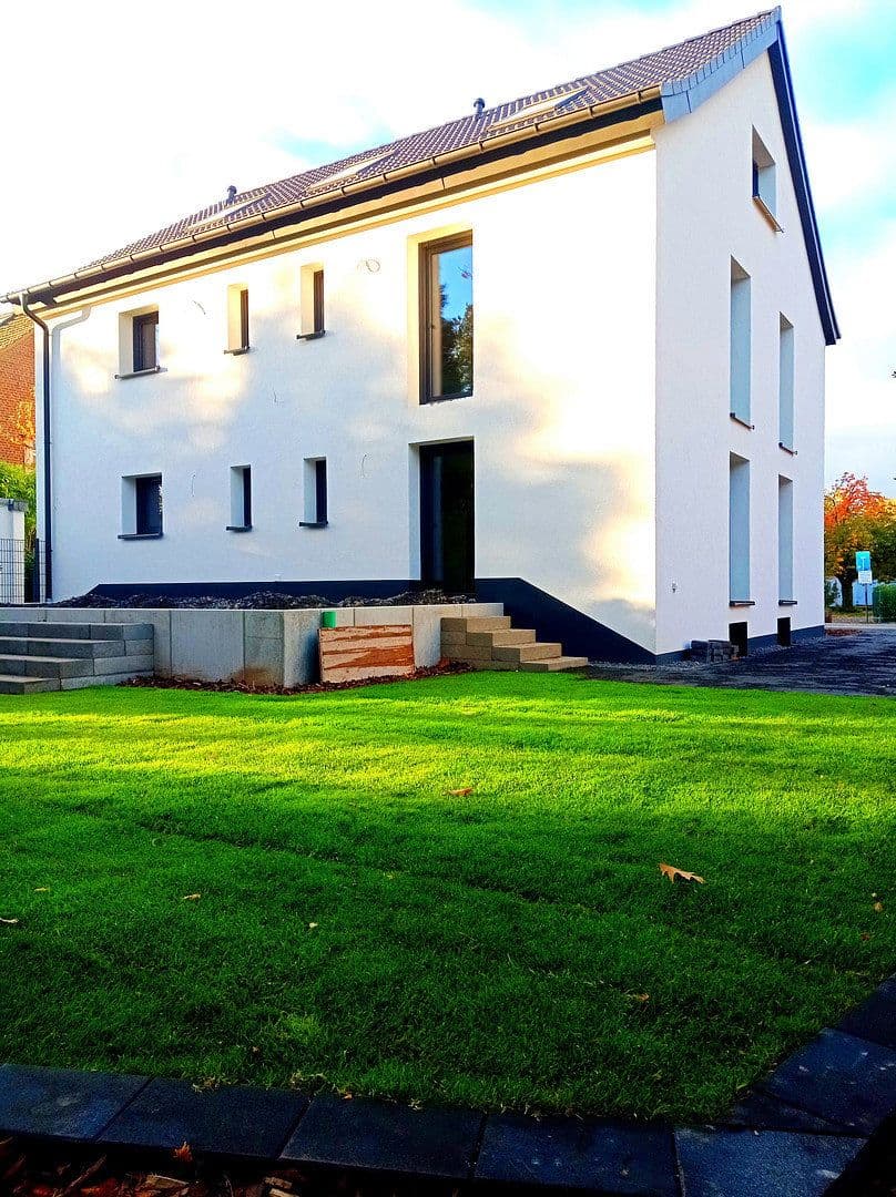 Prodej bytu 4+1 101 m², Meerbusch, Severní Porýní-Vestfálsko Prodej bytu 4+1 101 m², Meerbusch, Severní Porýní-Vestfálsko