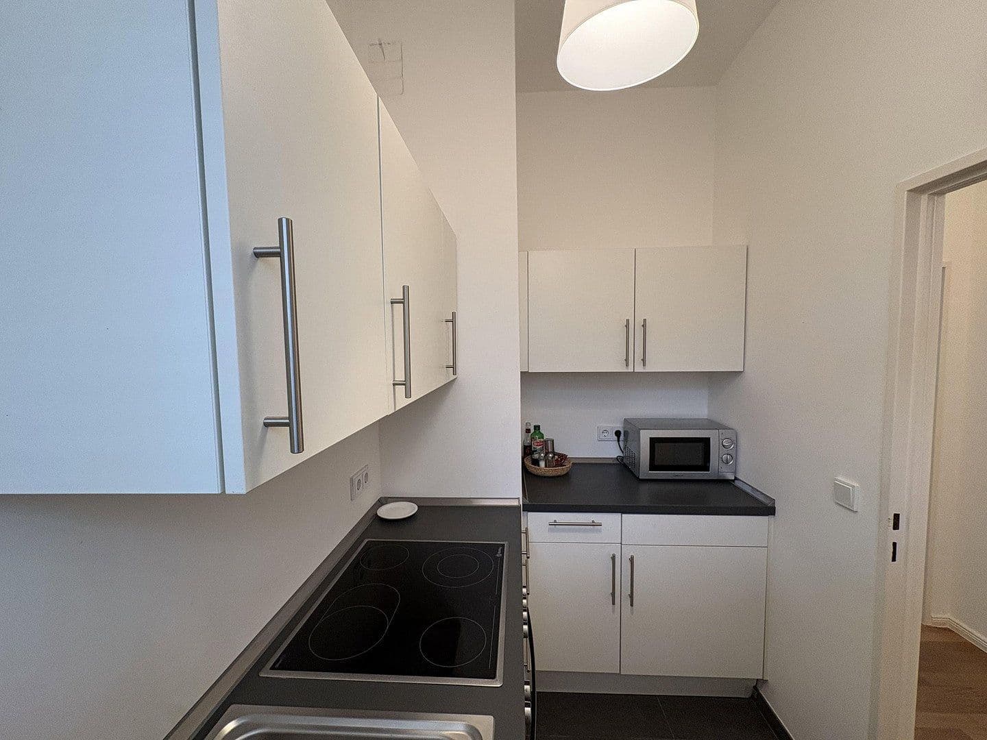 Prodej bytu 1+1 40 m², Güntzelstr.66, Berlin, Berlín Prodej bytu 1+1 40 m², Güntzelstr.66, Berlin, Berlín