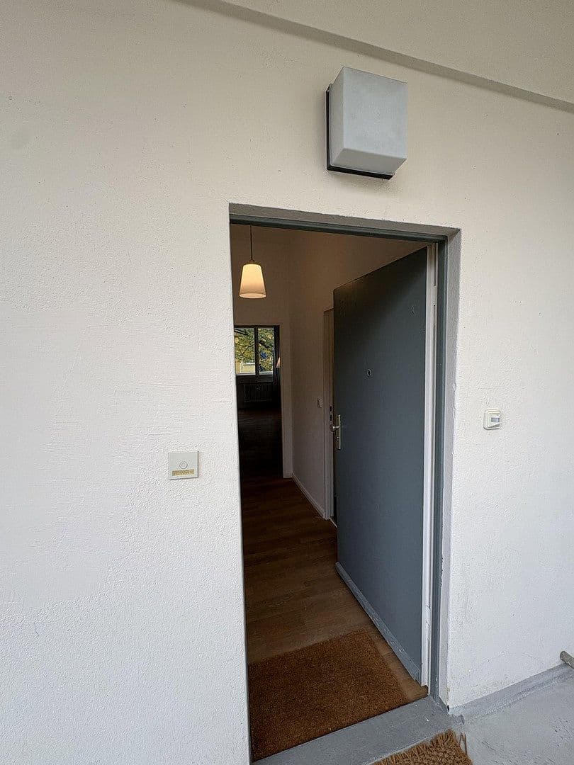 Prodej bytu 1+1 40 m², Güntzelstr.66, Berlin, Berlín Prodej bytu 1+1 40 m², Güntzelstr.66, Berlin, Berlín
