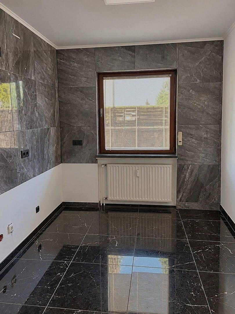 Prodej bytu 3+1 93 m², Frankfurt, Hessen Prodej bytu 3+1 93 m², Frankfurt, Hessen