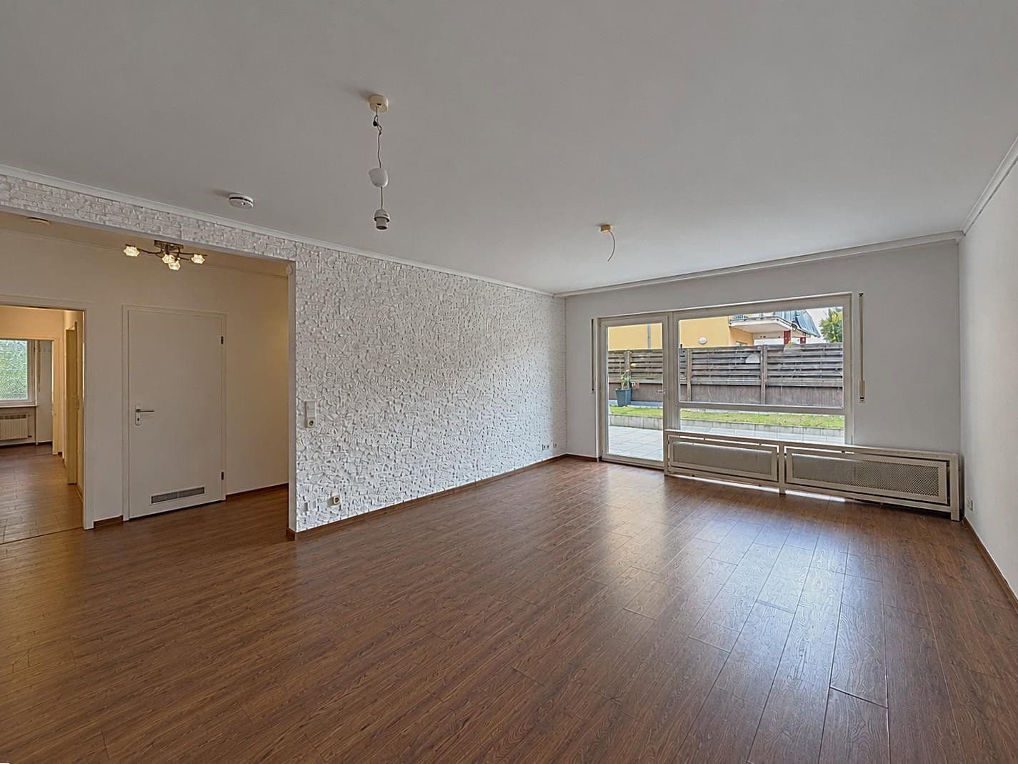Prodej bytu 3+1 93 m², Frankfurt, Hessen Prodej bytu 3+1 93 m², Frankfurt, Hessen